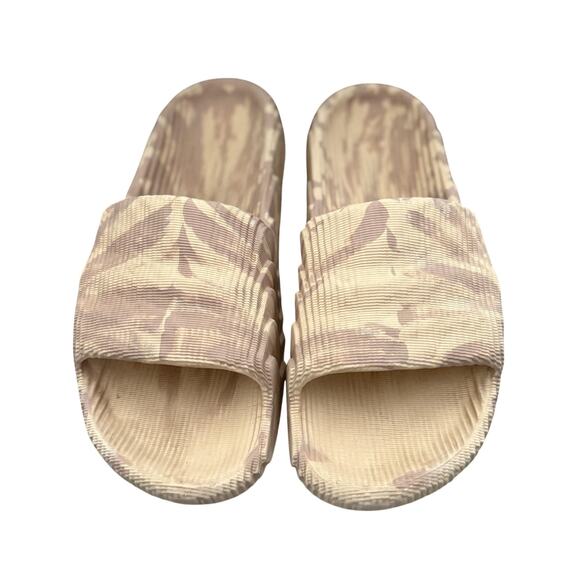 Adidas Slides Shoes Mens Size 9 US Originals Comfort Sandals Camouflage Camo - Picture 1 of 8